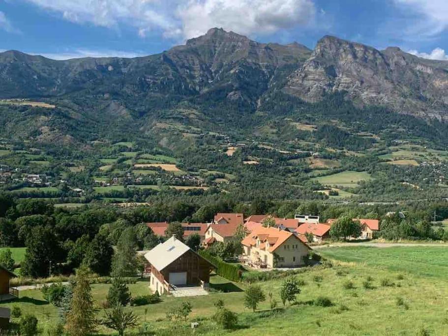 Confortable Et Chaleureux, Vue Magnifique Apartment Saint-Leger-les-Melezes